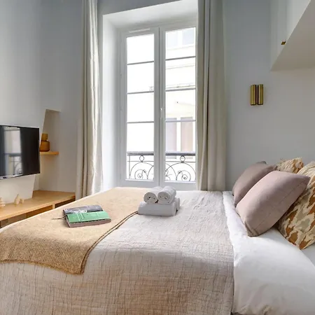 Apartment Bnbnova - Le Marais & Notre-dame - Family Only *